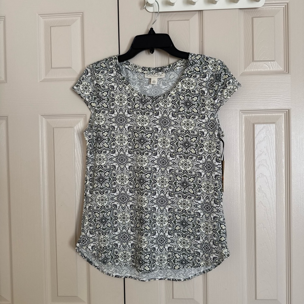 Emaline Top Women Small Multicolor Blouse Cap Sleeve Knit Round Neck Stretch-NWT